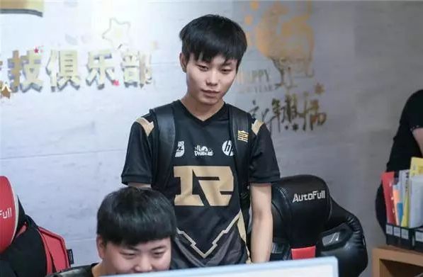 整个团队做 整个团队做