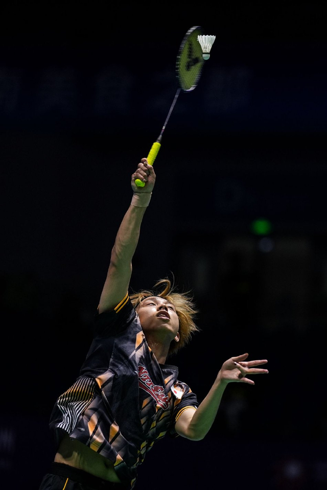 队朝着冲击 队朝着冲击